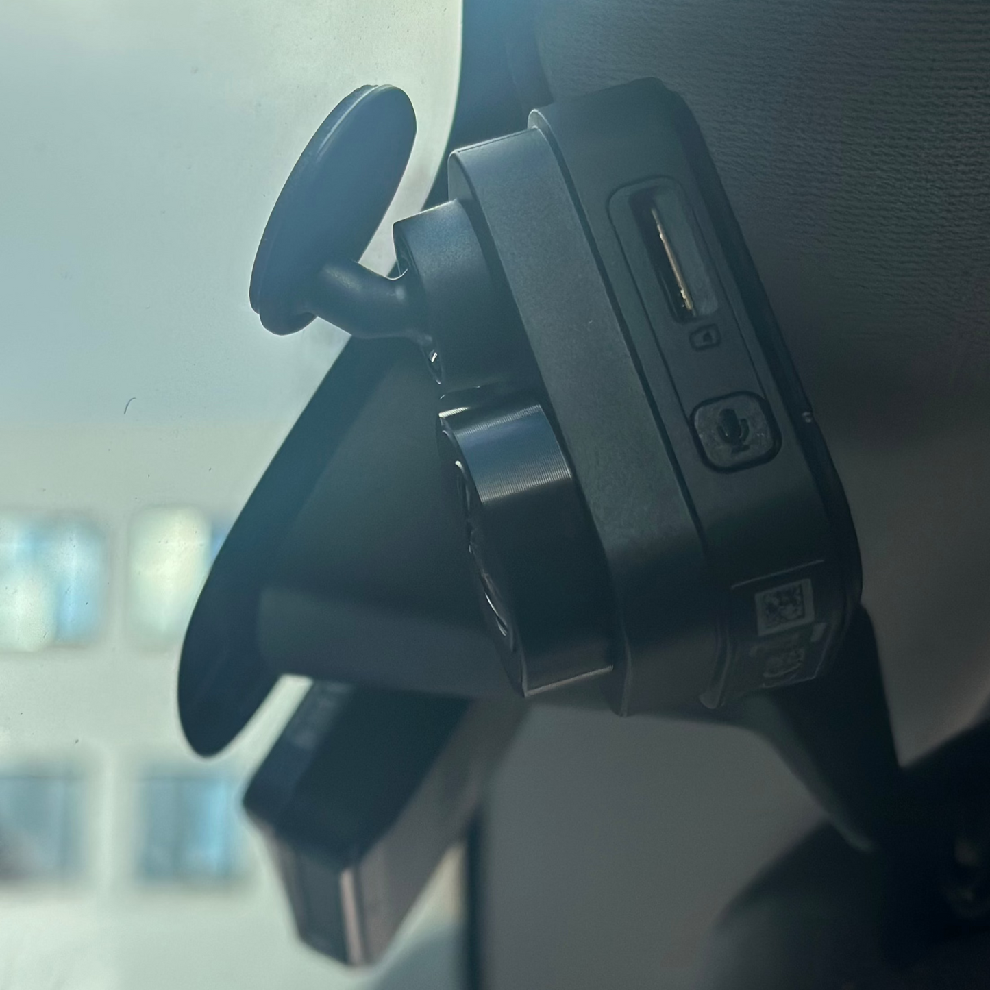 Garmin Dash Cam Mini 2