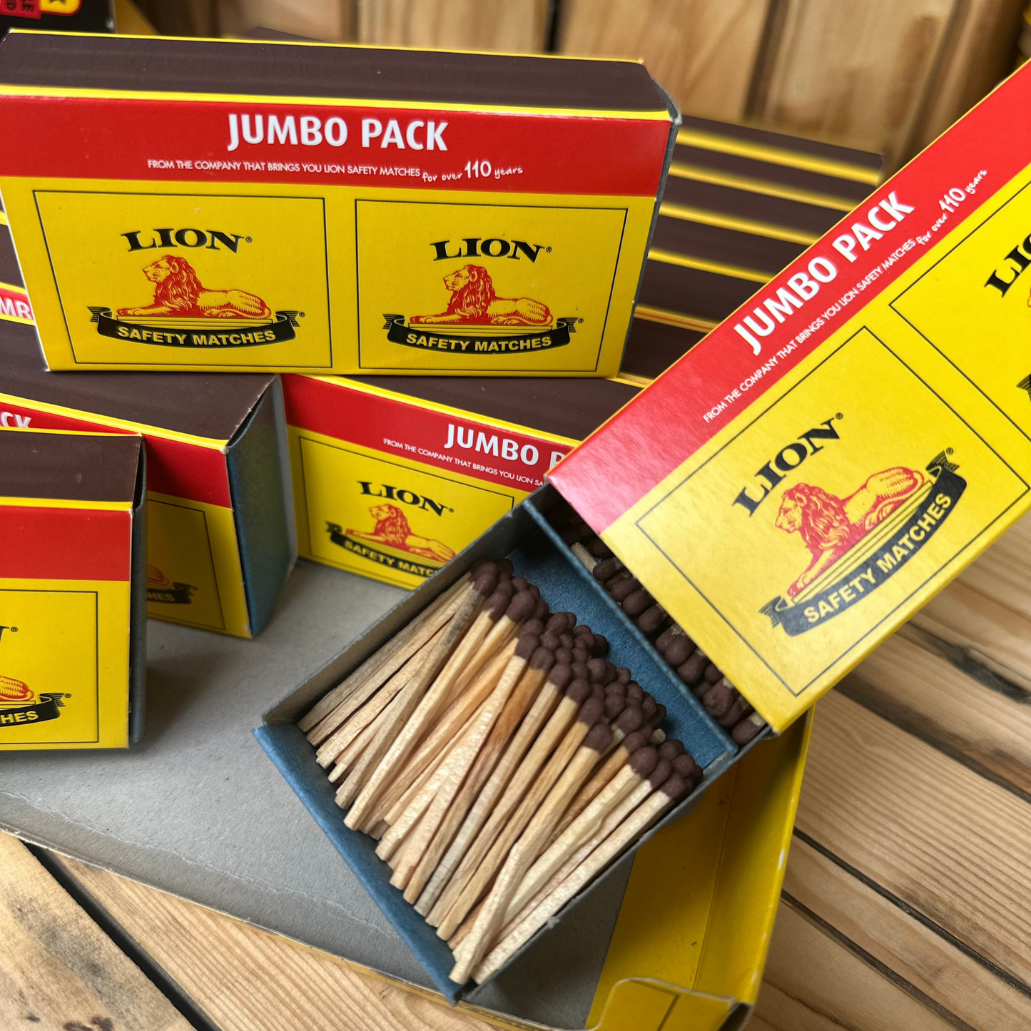 Lion Matches Jumbo Pack
