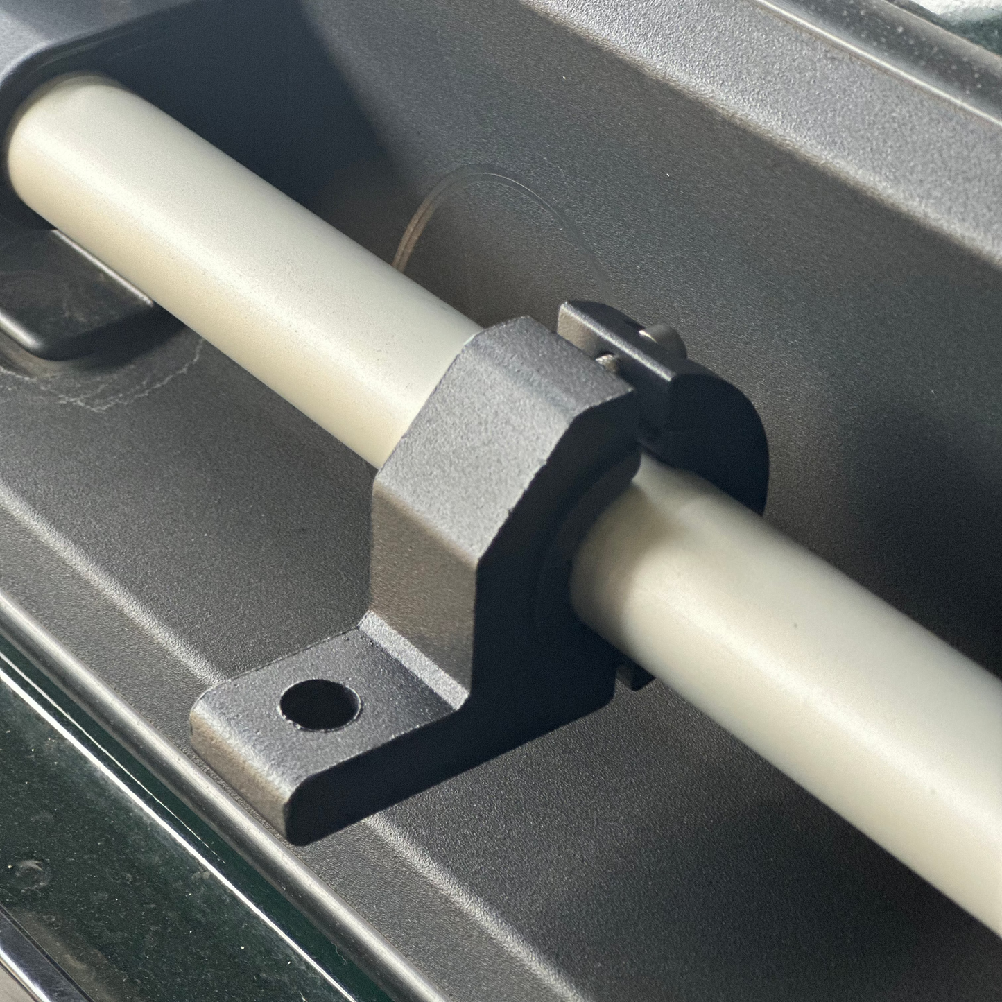 Universal Light Bar Mount Kit - 25-30mm (Pair)