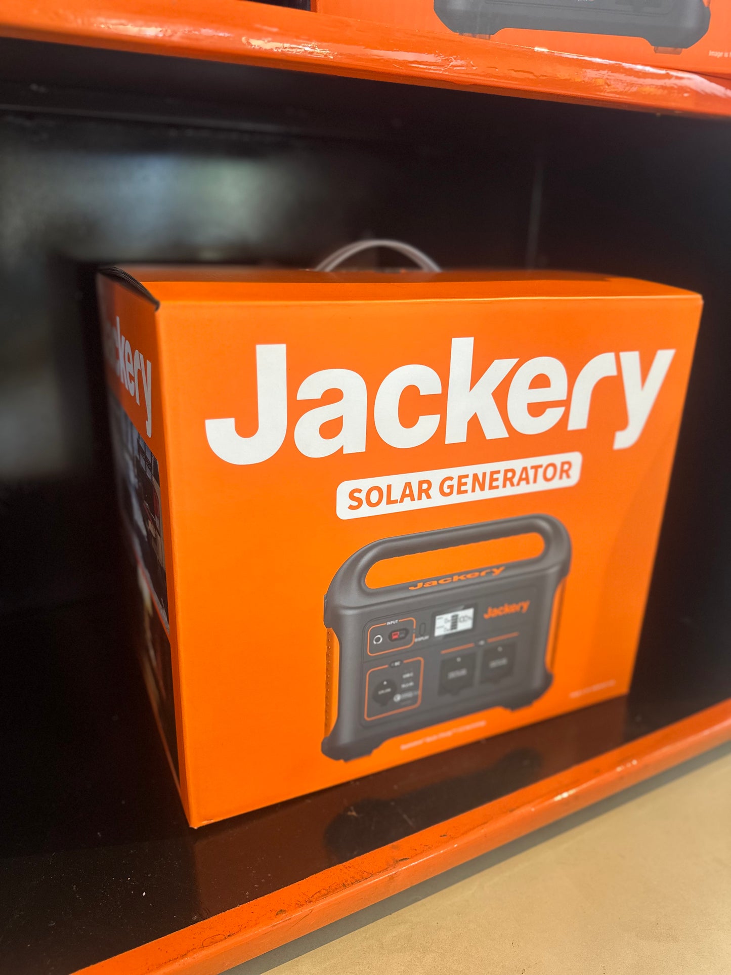 Jackery Explorer 1000 Portable Power Station (1002Wh/1000W)