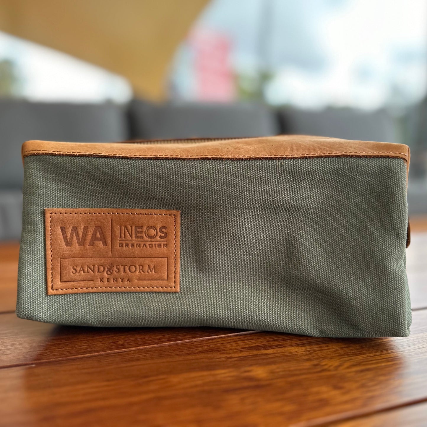 Sandstorm Weekend Washbag, WA Branded