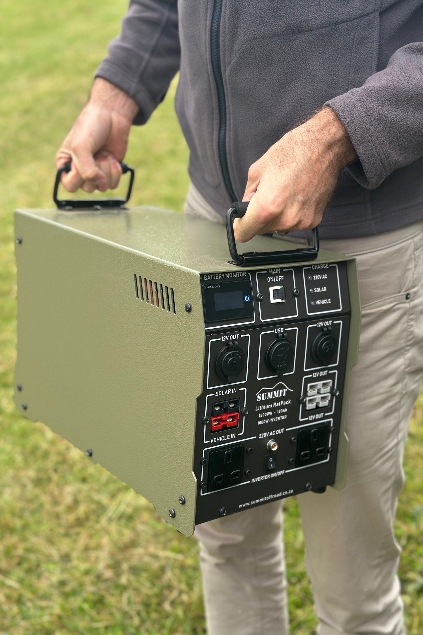 Summit RATPACK - Portable Inverter & Battery System